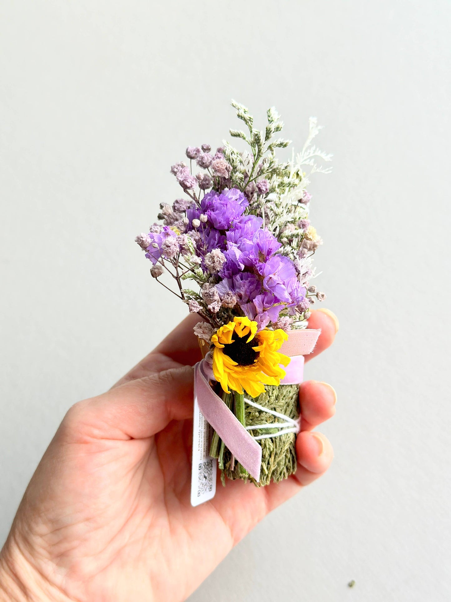 Uplift + Balance | Cedar Sage + Flowers